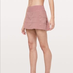 Lululemon tennis skirt (blush, pace ravel skirt)!